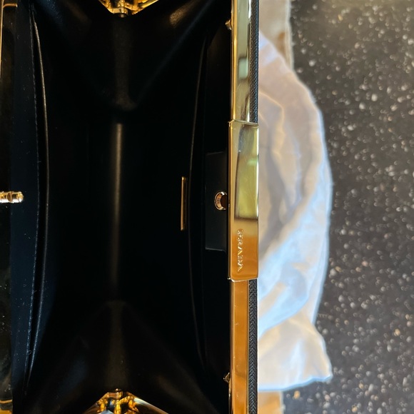 PRADA NWOT - Picture 10 of 13